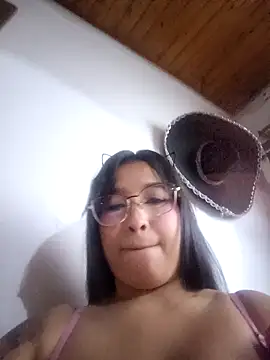 kitty roouse online show from 18, 3, 2026