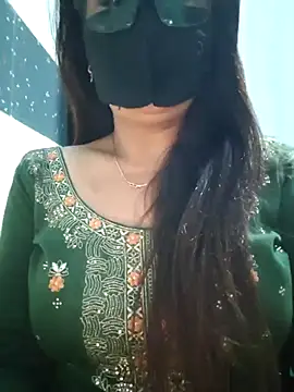 Aishwaryaa 69 online show from 6, 3, 2025