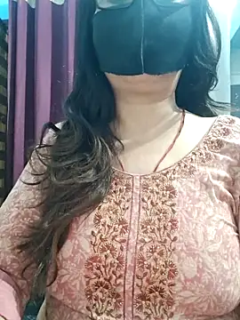 Snapshot of Aishwaryaa_69 chatting on 12, 5, 2026 Aishwaryaa 69 online show from 12, 5, 2026