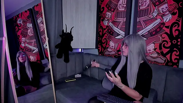 Snapshot of JadeyKhada chatting on 26, 10, 2025 JadeyKhada online show from 26, 10, 2025