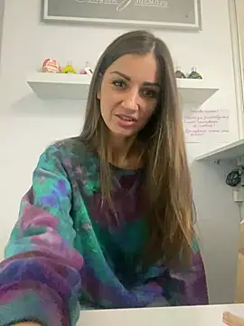 Snapshot of Lanaa19 chatting on 8, 1, 2025 Lanaa19 online show from 8, 1, 2025