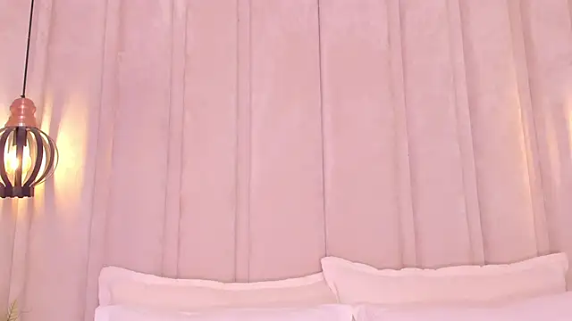 Snapshot of bonniekim_ chatting on 20, 2, 2025 bonniekim online show from 20, 2, 2025