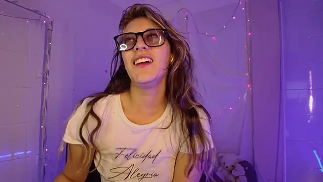 Giia paiige18 online show from 9, 10, 2025