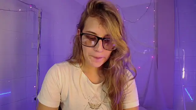 Giia paiige18 online show from 22, 12, 2025