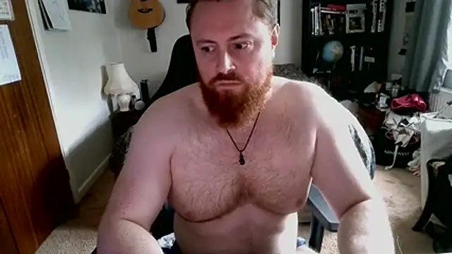 Hairy Guy30 online show from 27, 6, 2026
