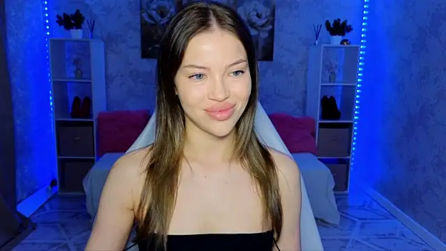 EmmyMills online show from 5, 6, 2026