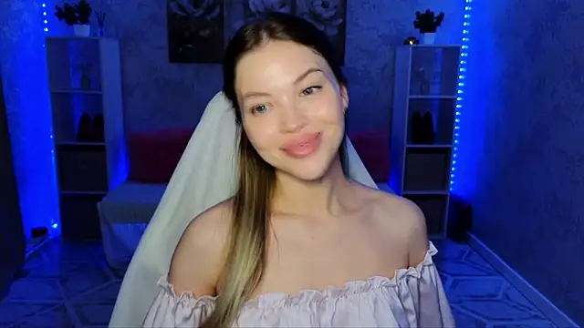 EmmyMills online show from 30, 6, 2026