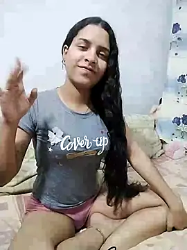 Snapshot of Anthonella_karol1 chatting on 2, 12, 2024 Anthonella karol1 online show from 2, 12, 2024