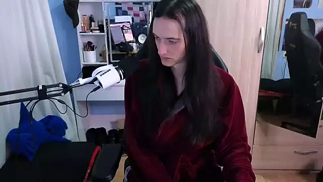 MemiKouki online show from 19, 1, 2025