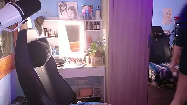 MemiKouki online show from 7, 4, 2026