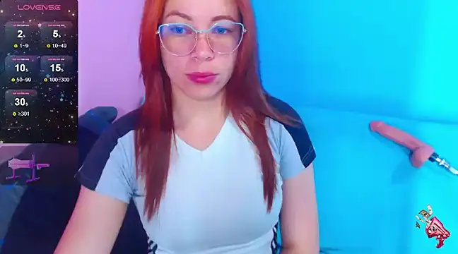 Snapshot of SharonR1 chatting on 21, 12, 2024 SharonR1 online show from 21, 12, 2024
