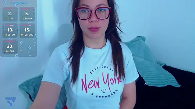 SharonR1 online show from 17, 11, 2025