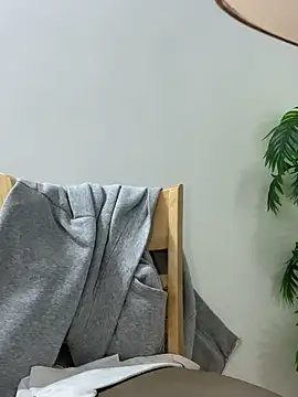 Lami Mi online show from 27, 9, 2025