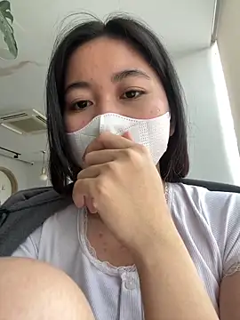 Lami Mi online show from 4, 4, 2026