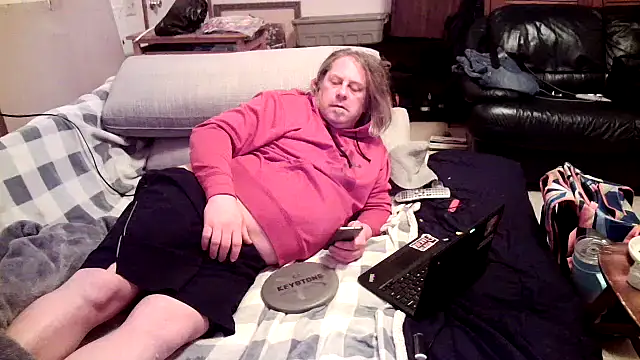 Snapshot of Mic_Oxinner chatting on 16, 12, 2024 Mic Oxinner online show from 16, 12, 2024