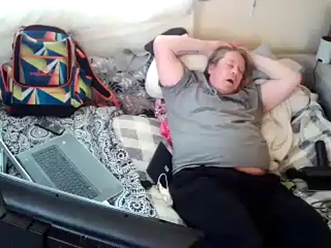 Snapshot of Mic_Oxinner chatting on 19, 1, 2025 Mic Oxinner online show from 19, 1, 2025