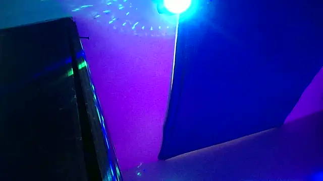 Snapshot of Mic_Oxinner chatting on 27, 1, 2025 Mic Oxinner online show from 27, 1, 2025