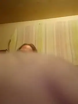 Snapshot of Mic_Oxinner chatting on 9, 3, 2025 Mic Oxinner online show from 9, 3, 2025