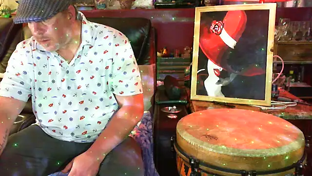 Snapshot of Mic_Oxinner chatting on 15, 9, 2025 Mic Oxinner online show from 15, 9, 2025