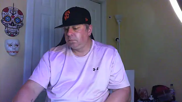 Snapshot of Mic_Oxinner chatting on 29, 9, 2025 Mic Oxinner online show from 29, 9, 2025