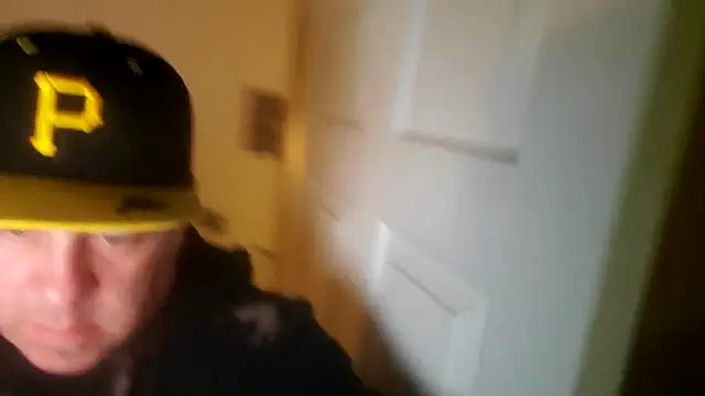 Snapshot of Mic_Oxinner chatting on 30, 10, 2025 Mic Oxinner online show from 30, 10, 2025