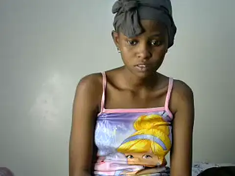 Snapshot of Kasweet_Lee chatting on 13, 12, 2024 Kasweet Lee online show from 13, 12, 2024