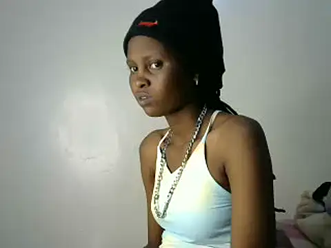 Snapshot of Kasweet_Lee chatting on 4, 1, 2025 Kasweet Lee online show from 4, 1, 2025