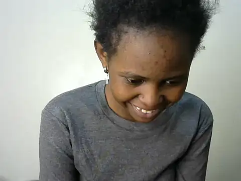 Snapshot of Kasweet_Lee chatting on 20, 10, 2025 Kasweet Lee online show from 20, 10, 2025