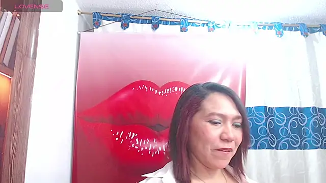 dannamomcerrat online show from 7, 11, 2025