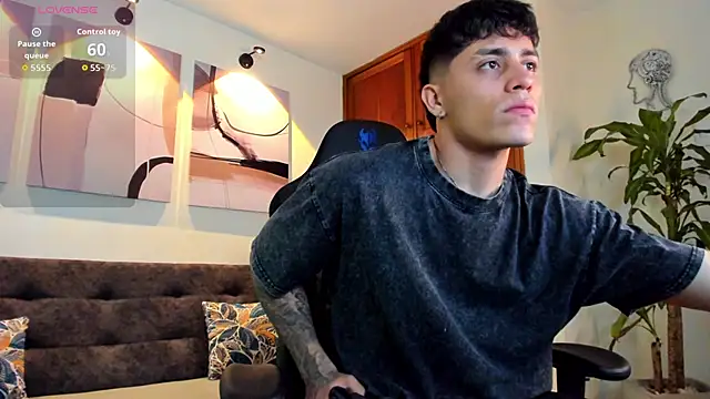 Snapshot of _joansoto chatting on 3, 11, 2025 joansoto online show from 3, 11, 2025