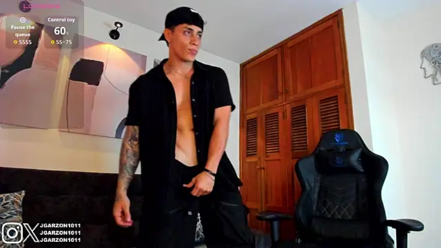 Snapshot of _joansoto chatting on 24, 11, 2025 joansoto online show from 24, 11, 2025