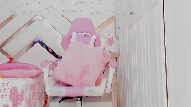 BriggitteEbonny online show from 17, 12, 2024