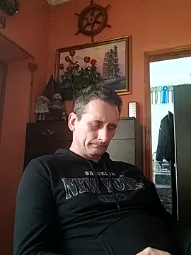 Snapshot of Viause_Kentauelle chatting on 11, 3, 2025 Viause Kentauelle online show from 11, 3, 2025