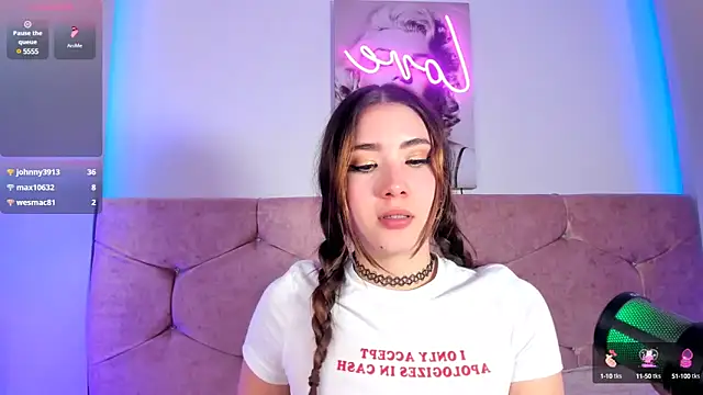 lunar leen online show from 21, 2, 2025