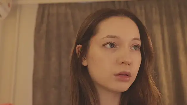 Snapshot of MiaThaine chatting on 14, 2, 2026 MiaThaine online show from 14, 2, 2026