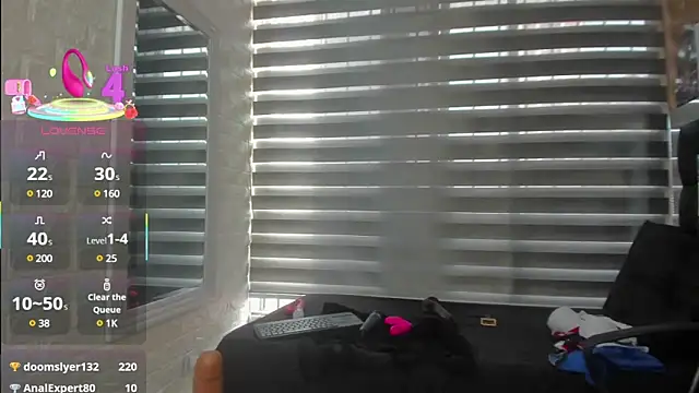 charlotte  G online show from 5, 3, 2025