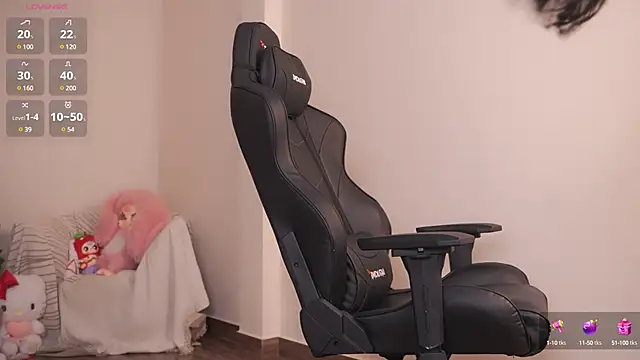 Miuzxc online show from 8, 3, 2025