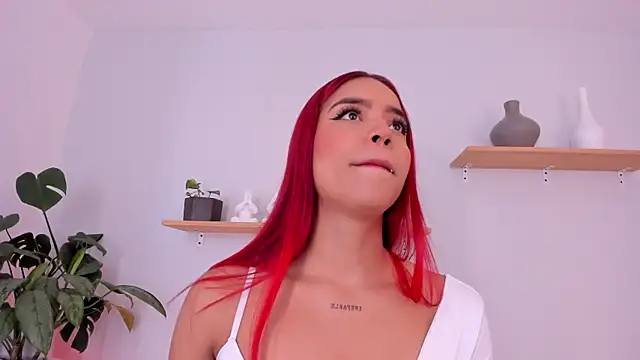 Scarlett Morgan  online show from 1, 2, 2025