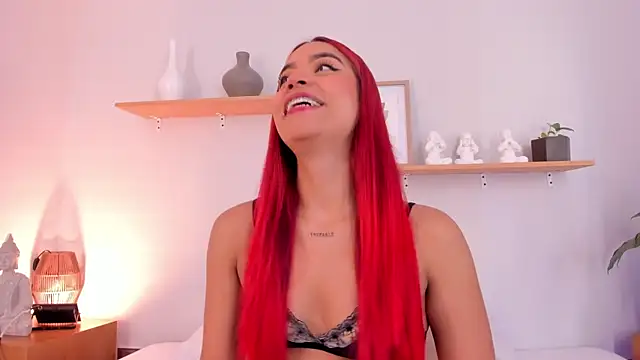 Scarlett Morgan  online show from 12, 2, 2025