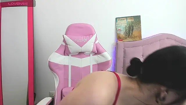 Katalina novoa online show from 21, 3, 2025