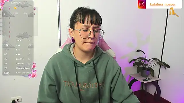 Snapshot of Katalina_novoa chatting on 2, 7, 2026 Katalina novoa online show from 2, 7, 2026