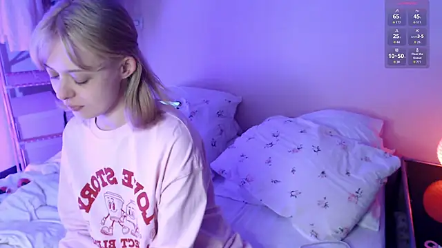 Snapshot of KatieMelone chatting on 15, 2, 2026 KatieMelone online show from 15, 2, 2026