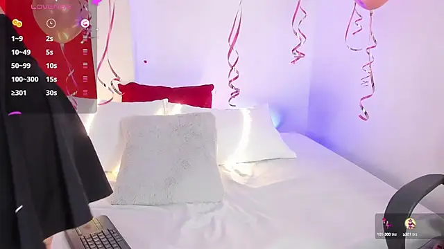 MarilynSmIith online show from 10, 12, 2024