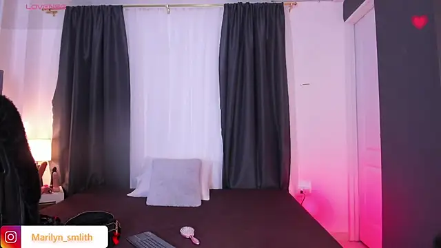 MarilynSmIith online show from 22, 9, 2025