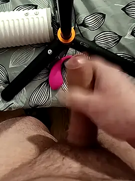 Horny Lovers 97 33 online show from 5, 2, 2026