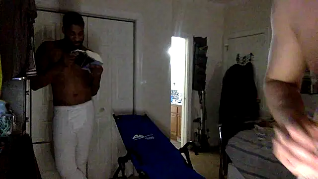 TheOnlyTwinTowers online show from 4, 3, 2025