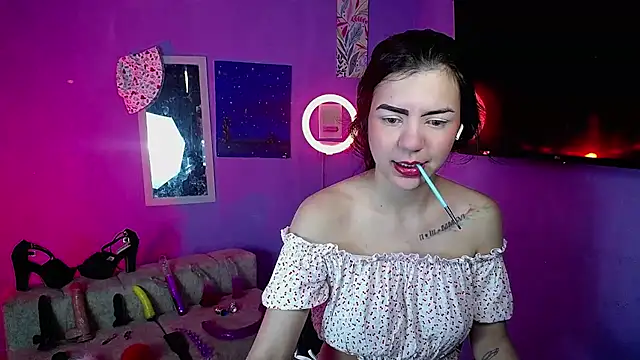 IsisRouse online show from 16, 9, 2025