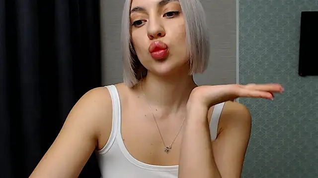 hot-sasha9 online show from 6, 2, 2025