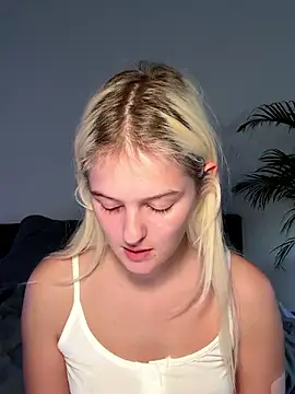 Allylove03 online show from 8, 12, 2024