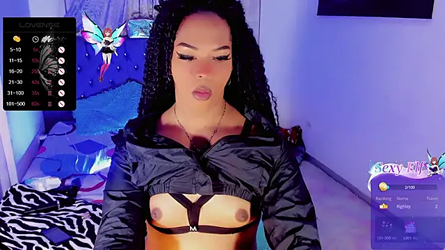 Zakura hot1 online show from 1, 2, 2025